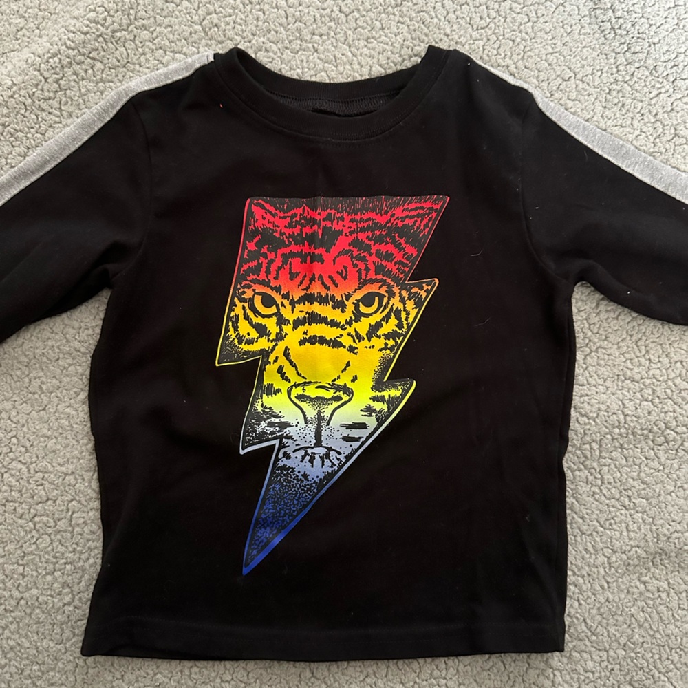 Garanimals Black Long Sleeved Tiger T-Shirt Sz 3T.